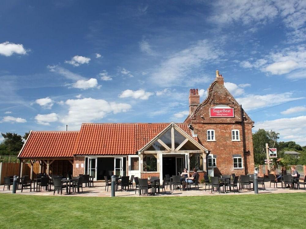 Sugarbeat Eating House Stoke Holy Cross Exterior foto